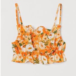 H&M ruffle floral crop top